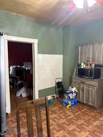 2254 Lee Avenue, Granite City, IL 62040