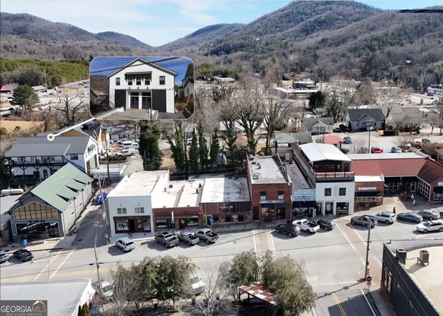 118 Oak Crescent Circle, Clayton, GA 30525