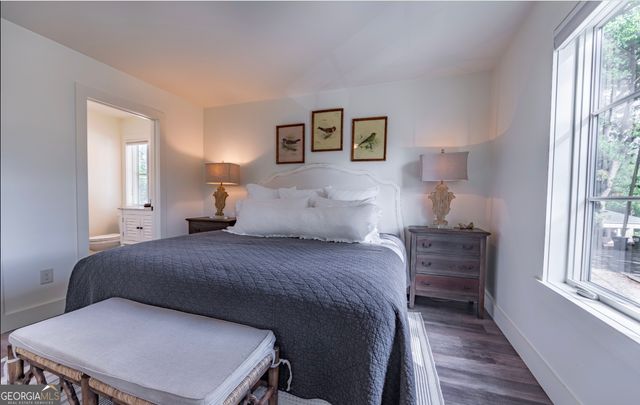 118 Oak Crescent Circle, Clayton, GA 30525