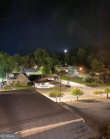 118 Oak Crescent Circle, Clayton, GA 30525