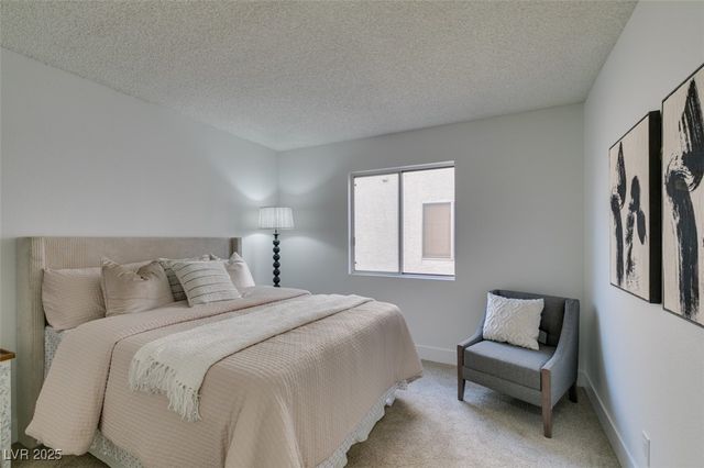 2747 Quaker Ridge Road, Las Vegas, NV 89142