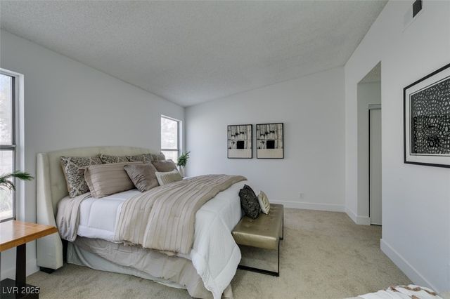 2747 Quaker Ridge Road, Las Vegas, NV 89142