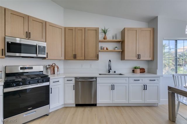 2747 Quaker Ridge Road, Las Vegas, NV 89142