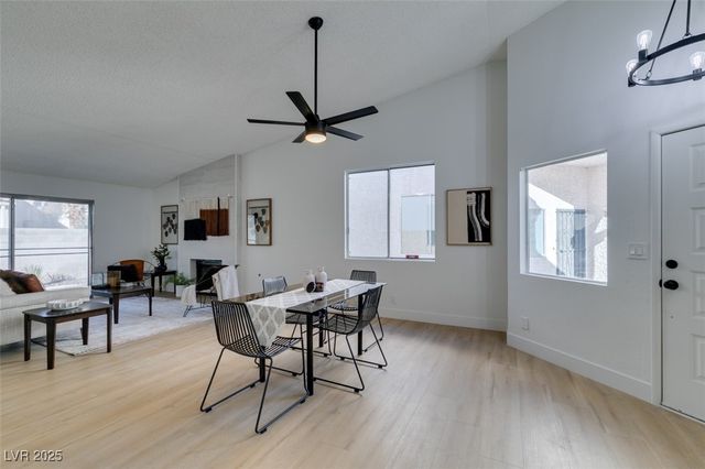 2747 Quaker Ridge Road, Las Vegas, NV 89142