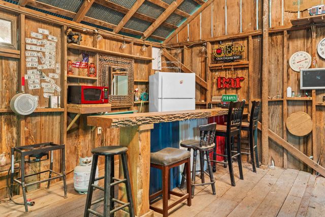 872 Cove Creek Road, Malvern, AR 72104