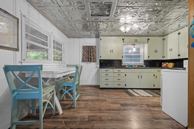 872 Cove Creek Road, Malvern, AR 72104