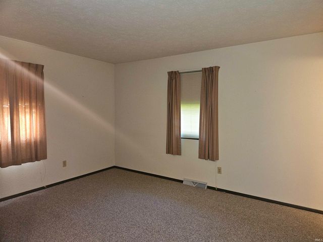 29591 County Road 22, Elkhart, IN 46517