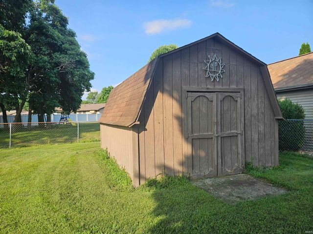 29591 County Road 22, Elkhart, IN 46517