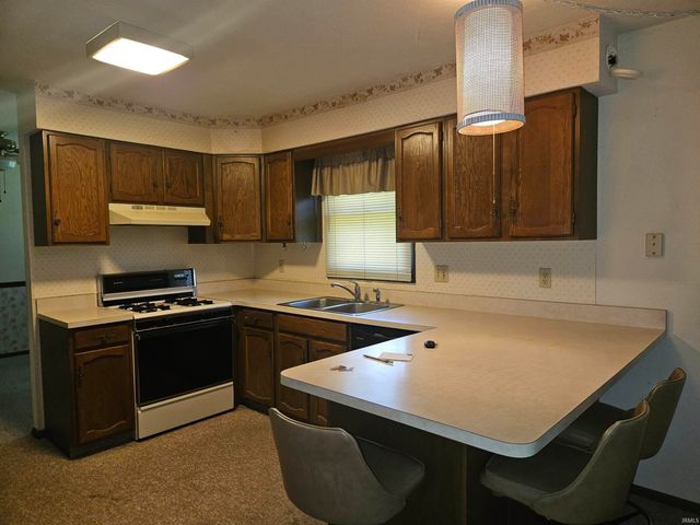 29591 County Road 22, Elkhart, IN 46517