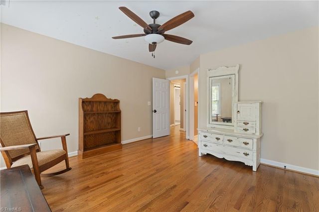 3763 Sandalwood Lane, Winston-salem, NC 27106