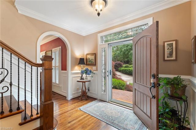 3763 Sandalwood Lane, Winston-salem, NC 27106