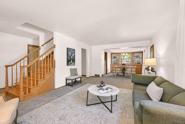 2347 N 100th STREET, Wauwatosa, WI 53226