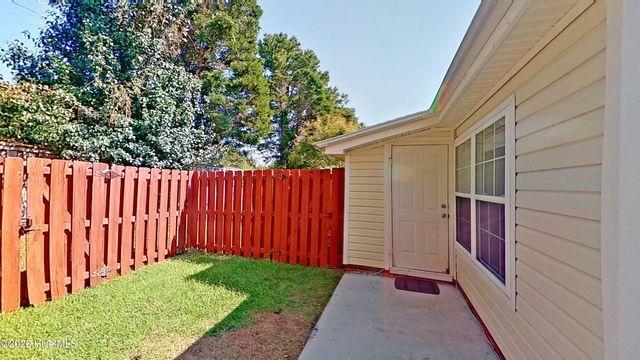 3825 Mayfield Court, Wilmington, NC 28412