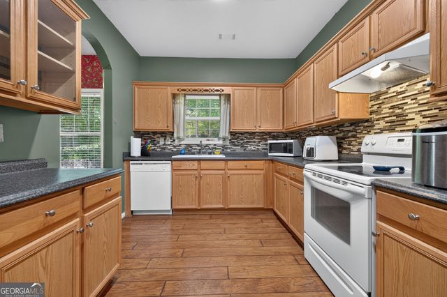 111 Autumn Ridge Drive, Griffin, GA 30224