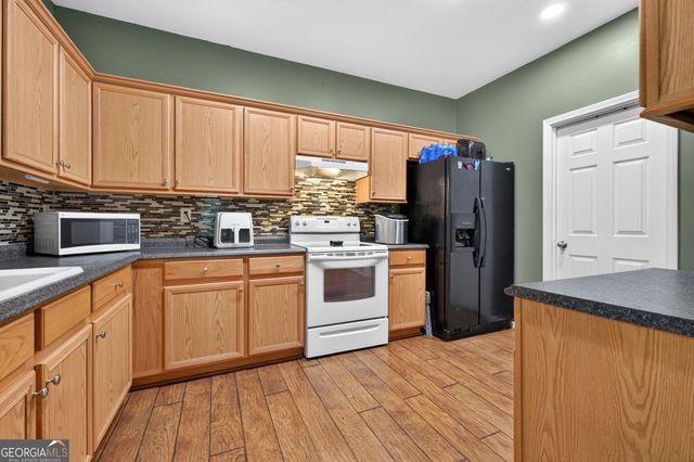 111 Autumn Ridge Drive, Griffin, GA 30224