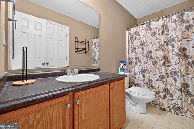 111 Autumn Ridge Drive, Griffin, GA 30224