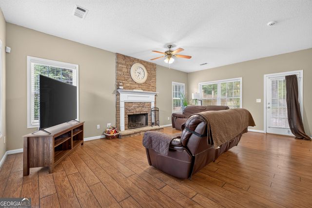 111 Autumn Ridge Drive, Griffin, GA 30224