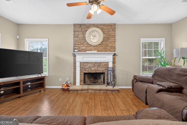 111 Autumn Ridge Drive, Griffin, GA 30224