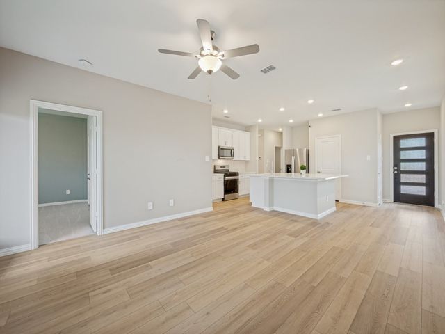 715 Dotty Drive, Princeton, TX 75071
