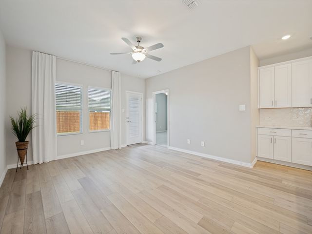 715 Dotty Drive, Princeton, TX 75071