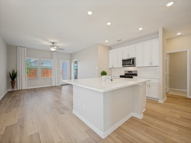 715 Dotty Drive, Princeton, TX 75071