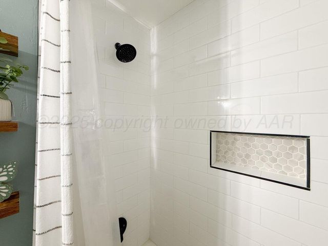 5213 Leigh Avenue, Amarillo, TX 79119