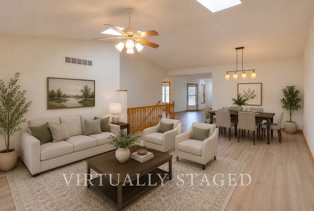 3220 Sunburst Avenue, Marion, IA 52302