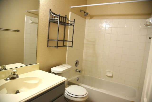 1526 Pebblestone Court, Allen, TX 75002