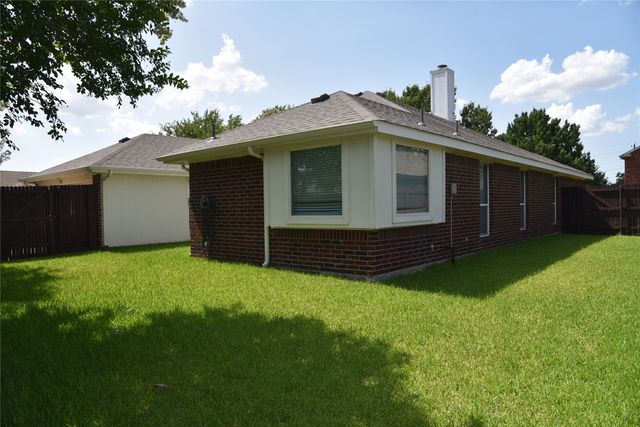 1526 Pebblestone Court, Allen, TX 75002
