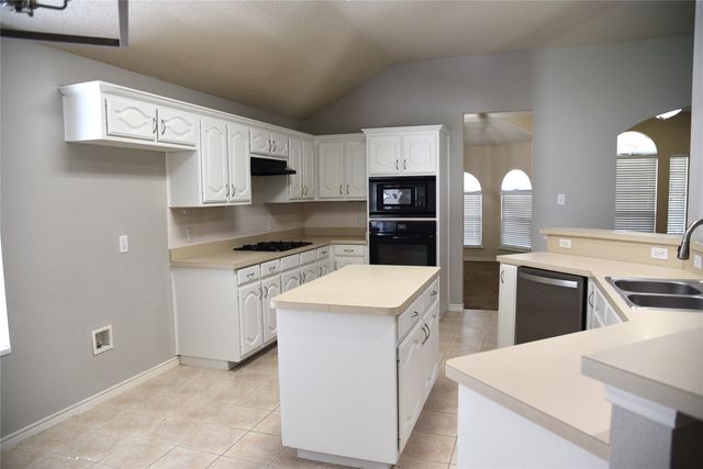 1526 Pebblestone Court, Allen, TX 75002
