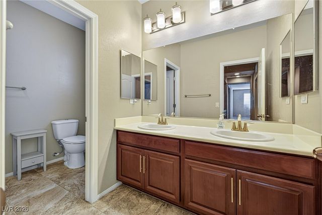 7349 Merimack Oaks Street, Las Vegas, NV 89166