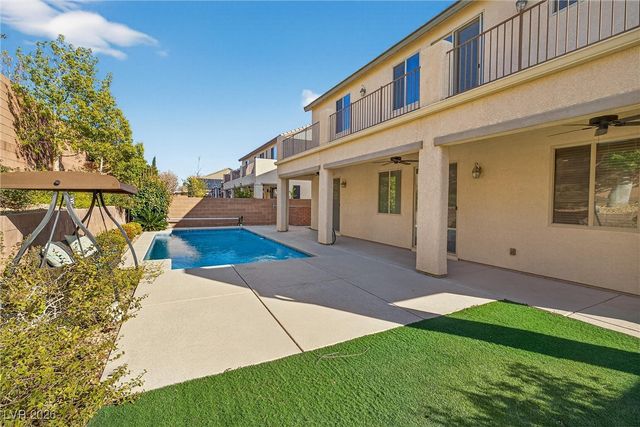 7349 Merimack Oaks Street, Las Vegas, NV 89166