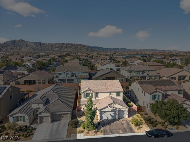 7349 Merimack Oaks Street, Las Vegas, NV 89166