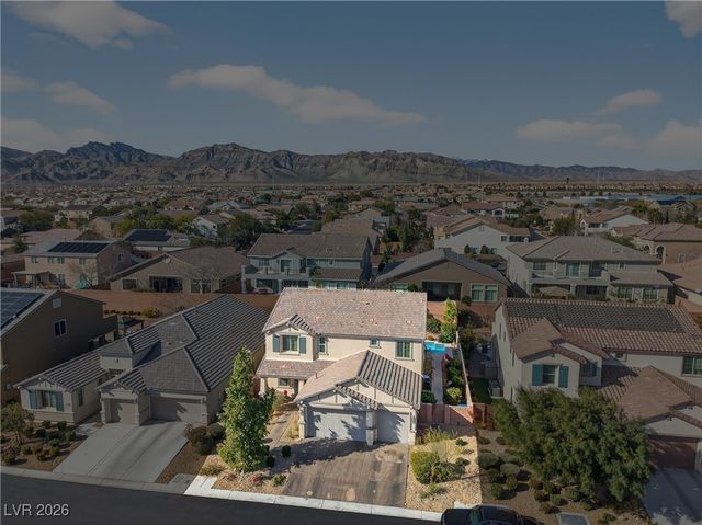 7349 Merimack Oaks Street, Las Vegas, NV 89166