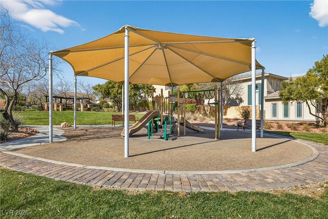 7349 Merimack Oaks Street, Las Vegas, NV 89166