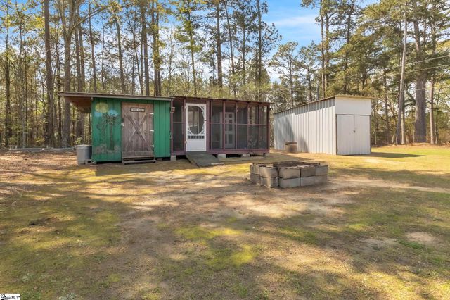 158 Lee Carey Road, Laurens, SC 29360