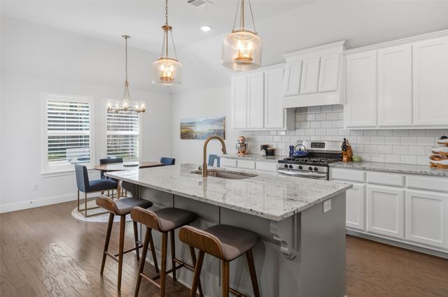 5849 Dennis Avenue, Fort Worth, TX 76114