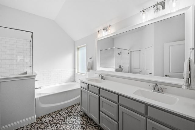 5849 Dennis Avenue, Fort Worth, TX 76114