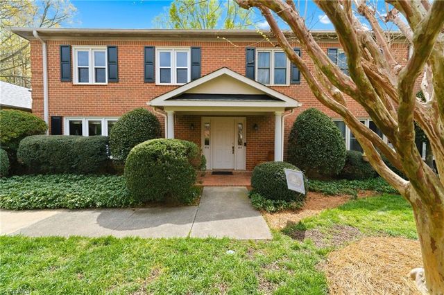879 Brookleigh Court, Winston-salem, NC 27104