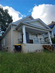 220 N ELMWOOD Avenue, Kansas City, MO 64123