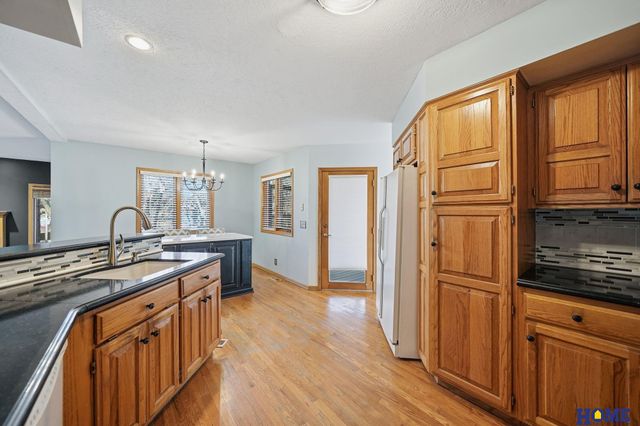 4516 Fir Hollow Lane, Lincoln, NE 68516