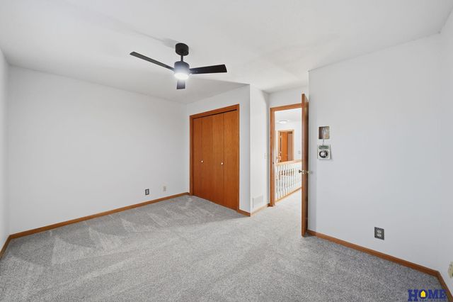 4516 Fir Hollow Lane, Lincoln, NE 68516