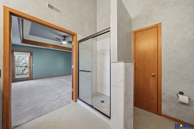 4516 Fir Hollow Lane, Lincoln, NE 68516