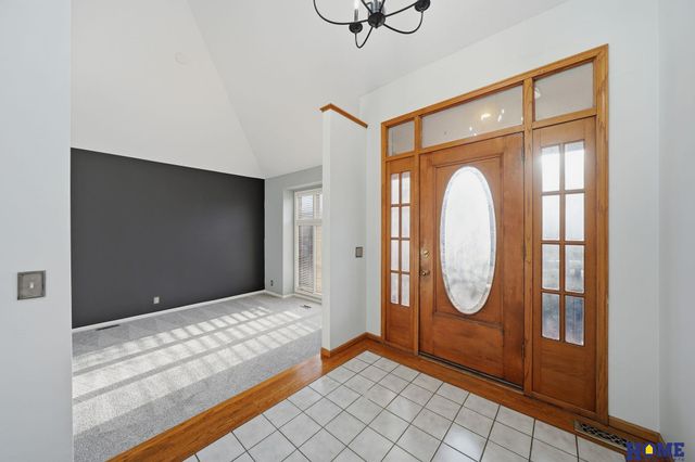 4516 Fir Hollow Lane, Lincoln, NE 68516