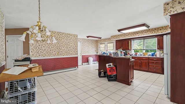 130 HESS RD, Collegeville, PA 19426