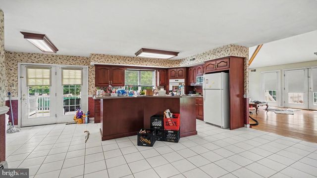 130 HESS RD, Collegeville, PA 19426