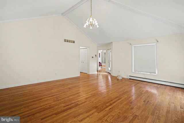 130 HESS RD, Collegeville, PA 19426