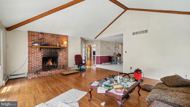 130 HESS RD, Collegeville, PA 19426