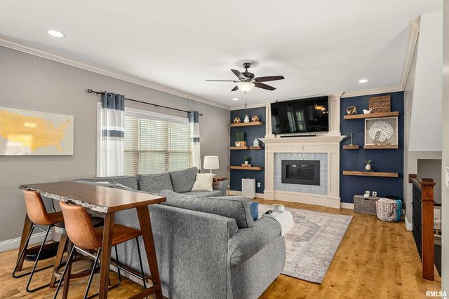 346 Shaggybark Trail, Morton, IL 61550