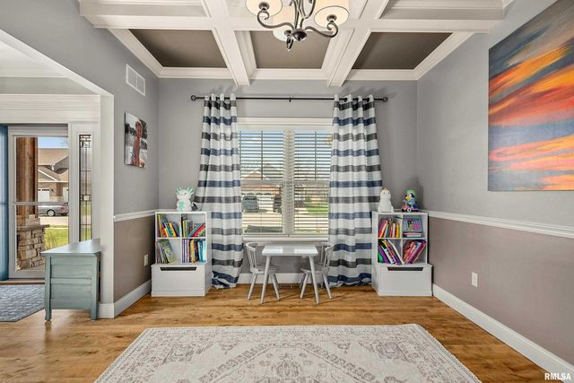 346 Shaggybark Trail, Morton, IL 61550